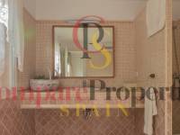 Venta - Villa - Albir