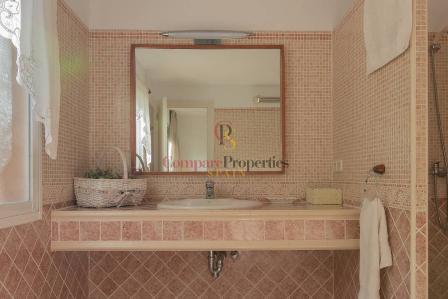 Venta - Villa - Albir