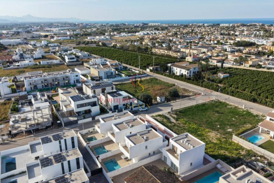 Sale - Villa - Dénia - Casco urbano