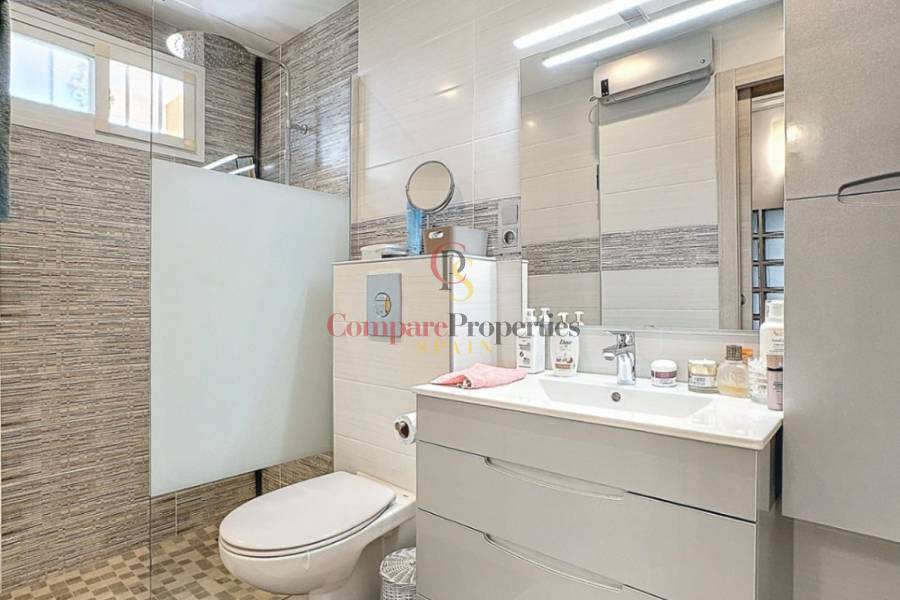 Sale - Semi-Detached Villa - La Nucia - Barranco Hondo