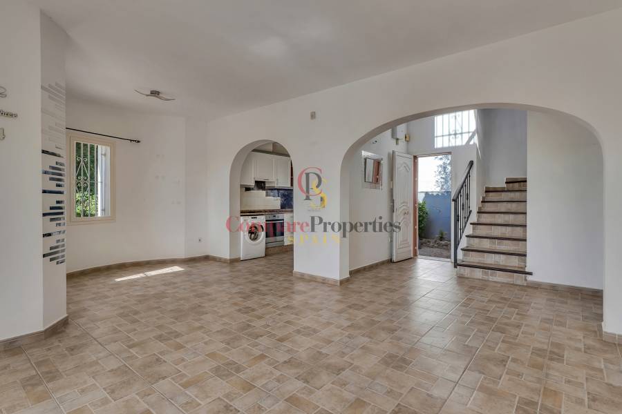 Verkauf - Villa - Orba Valley - Costa Blanca