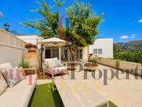 Sale - Villa -  - Casco Urbano