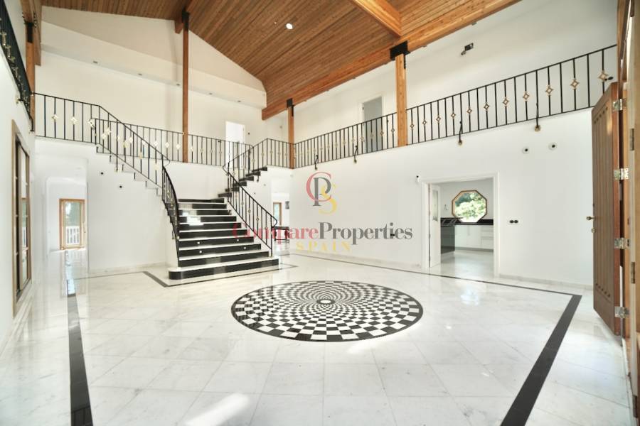 Sale - Villa - Benhavis - El Paraiso Alto