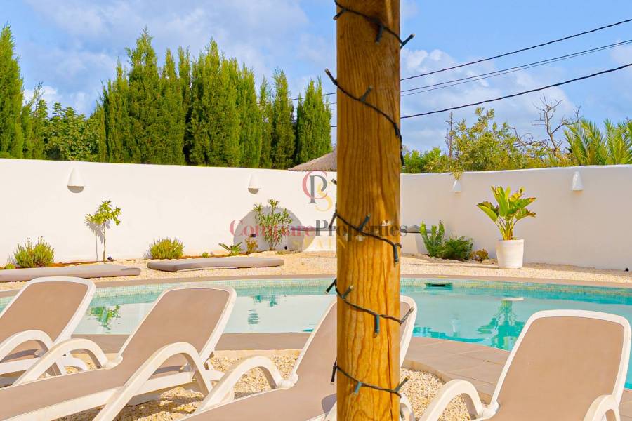 Verkauf - Villa - Jávea - El Arenal