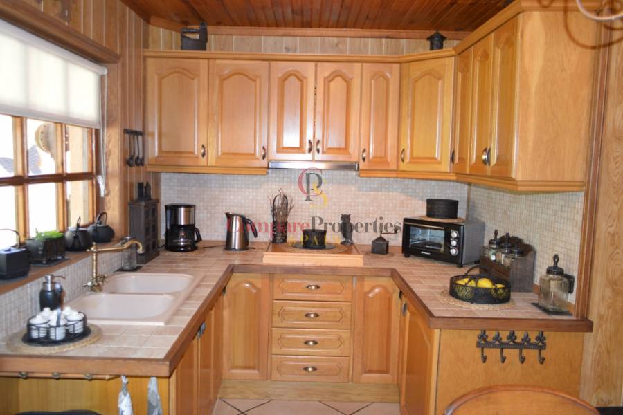 Sale - Villa - Jalon Valley - Campo