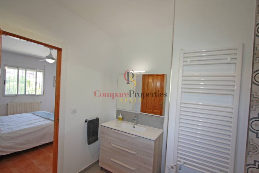 Venta - Villa - Jalon Valley - Jalon