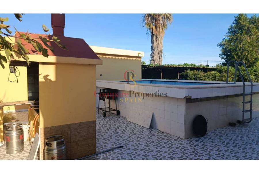 Sale - Apartment - Oliva - 