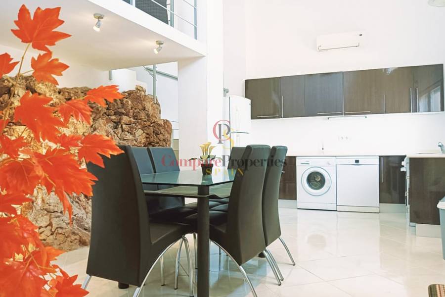 Venta - Villa - Dénia