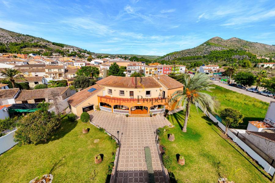Verkauf - Villa - Jalon Valley - Pueblo 10