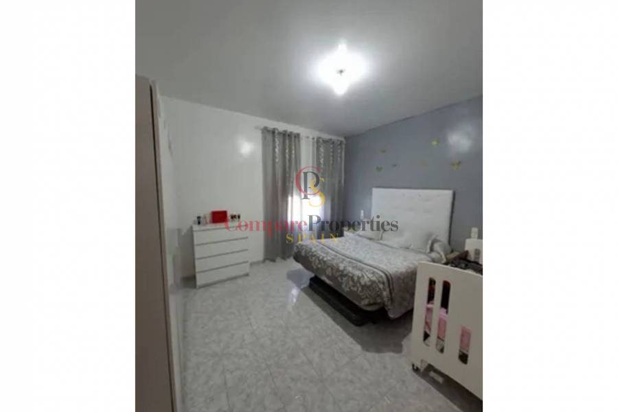 Sale - Apartment - Vilallonga - Villalonga - 
