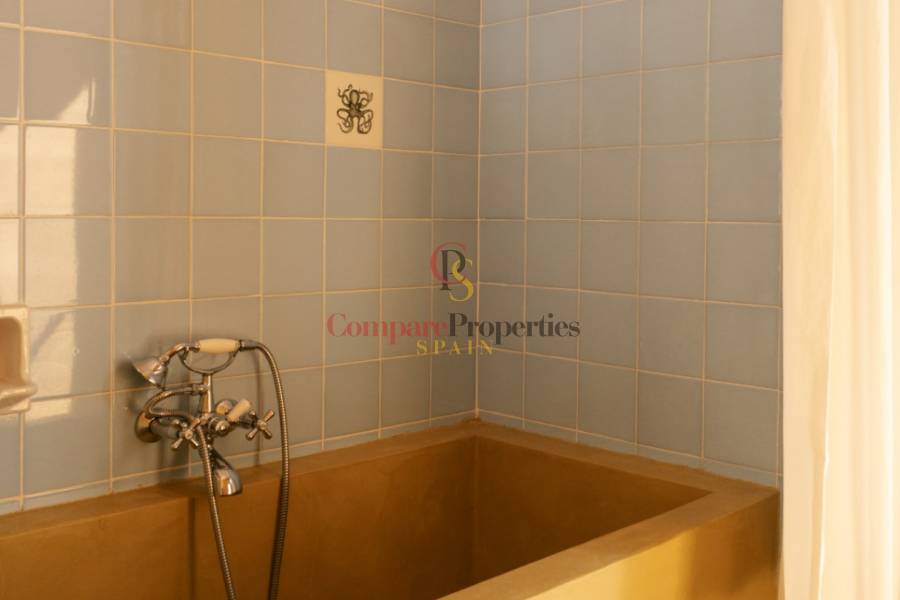 Sale - Villa - Dénia - 