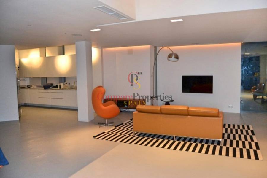 Sale - Villa - Jávea