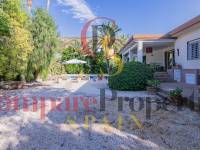 Venta - Villa - Albir