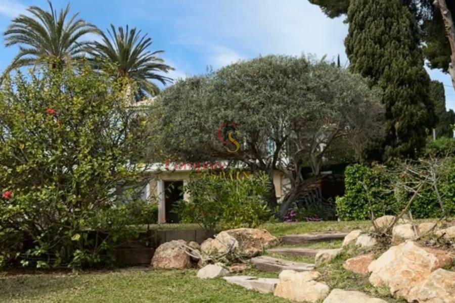 Vente - Villa - Jávea