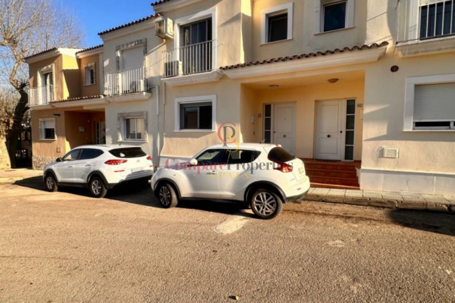 Sale - Bungalow - Orba Valley - Casco urbano