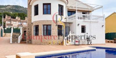 Villa - Verkoop - Albir - Albir