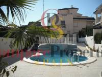 Sale - Townhouses - Torrevieja