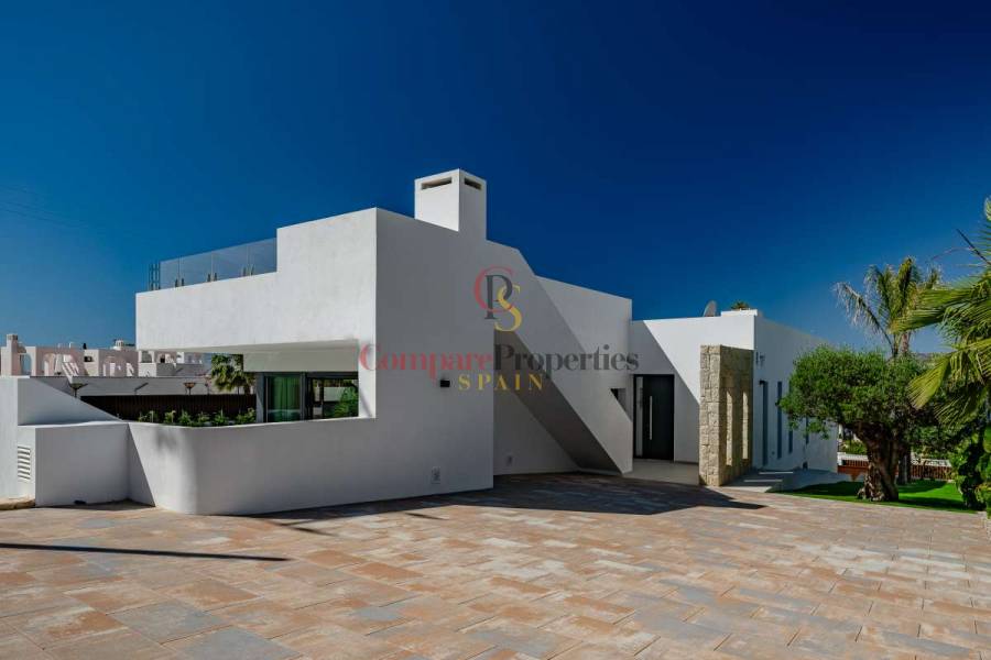 Sale - Villa - Calpe