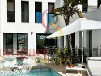 Venta - Villa - Jávea