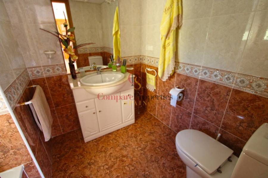 Verkoop - Villa - Orba Valley - Orba