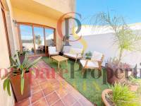 Venta - Villa - Piles