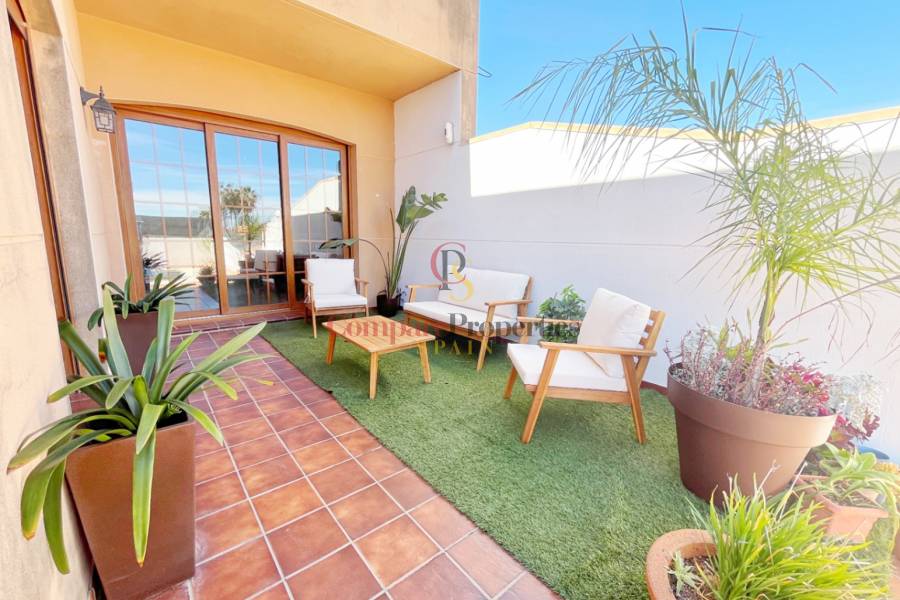 Venta - Villa - Piles