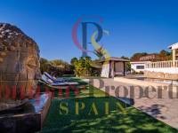 Sale - Villa - Jávea