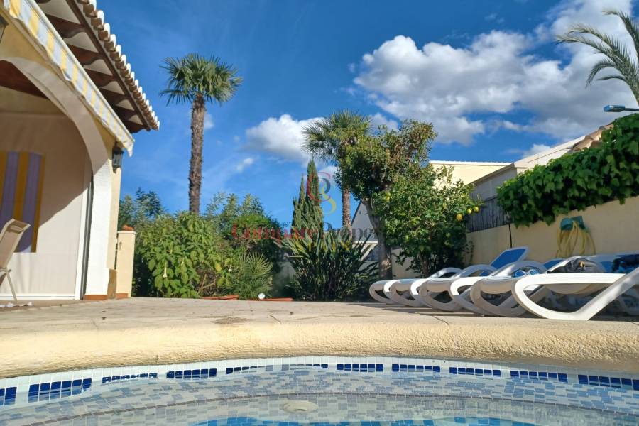 Verkoop - Villa - Orba Valley - Orba