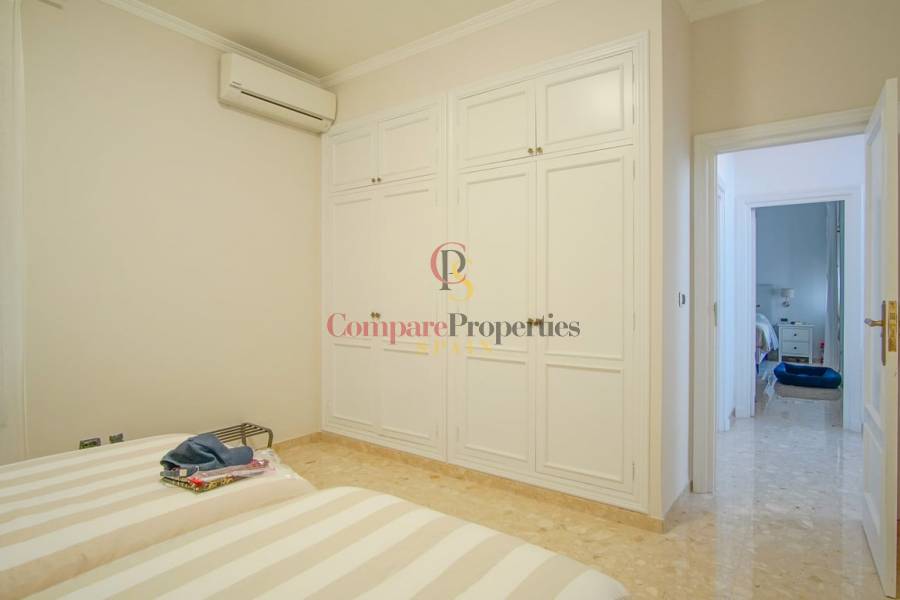 Venta - Villa - Dénia