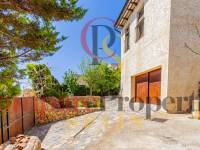 Sale - Villa - La Nucia - Pueblo