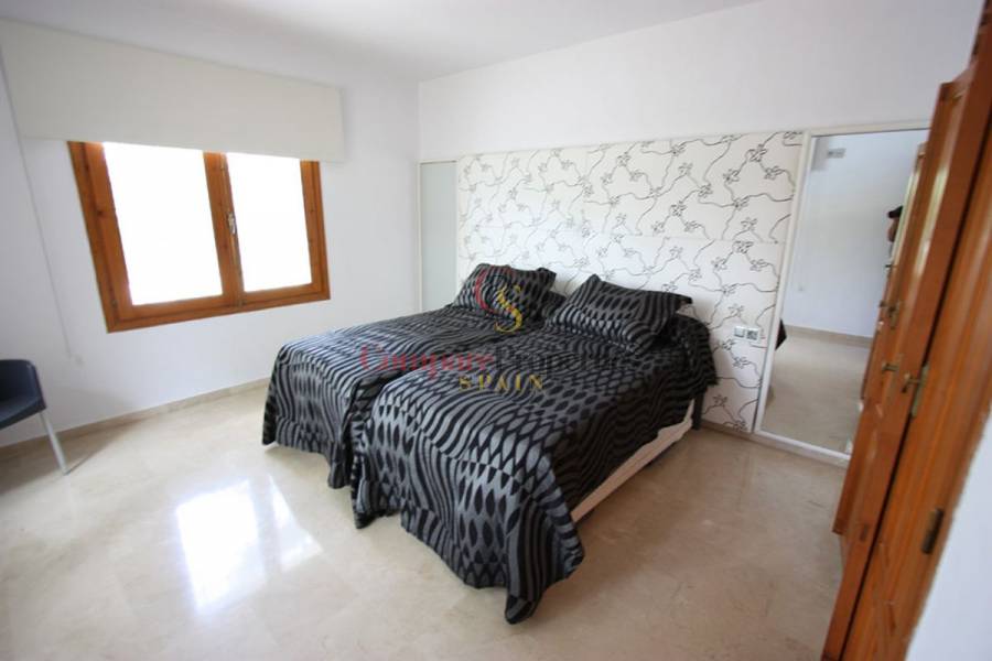 Sale - Villa - Jávea