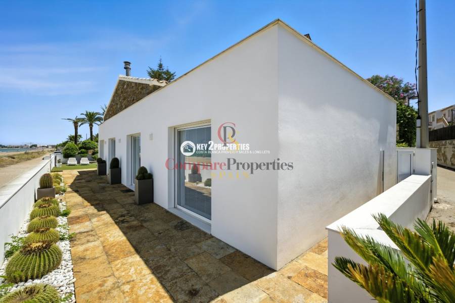 Venta - Villa - Dénia - Denia