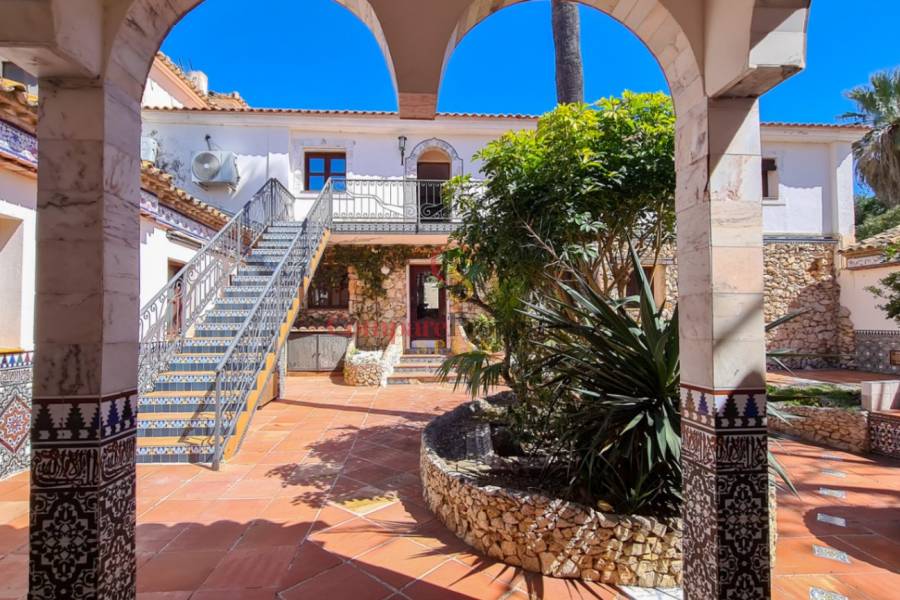 Verkauf - Villa - Dénia - La Xara