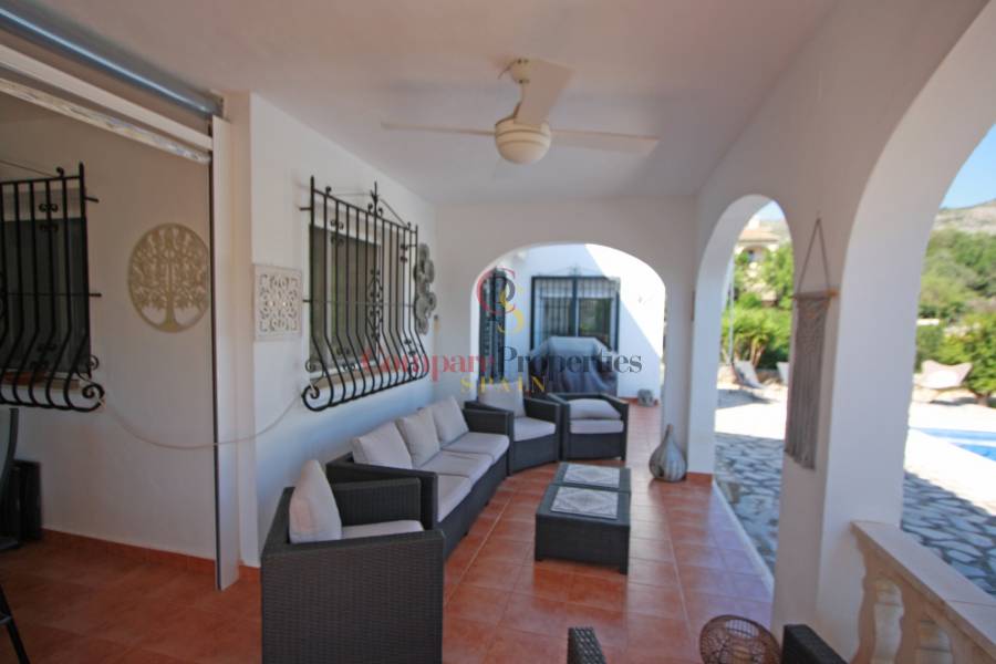 Venta - Villa - Jalon Valley - Jalon