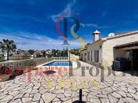Sale - Villa -  - Magnolias