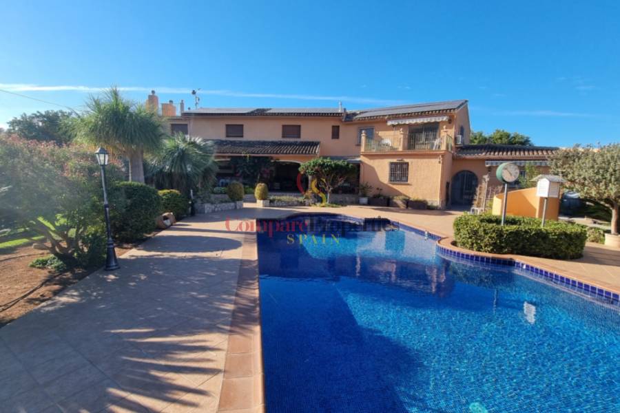 Sale - Villa - Pedreguer - 