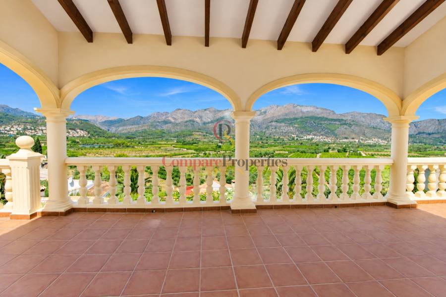 Verkoop - Villa - Orba Valley - Orba