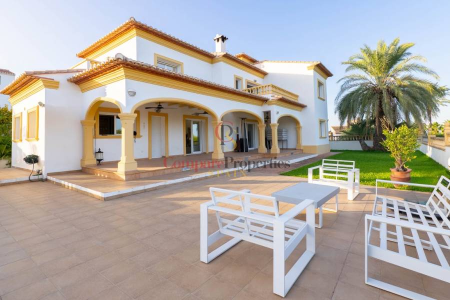 Sale - Villa - Orba Valley - Beniarbeig
