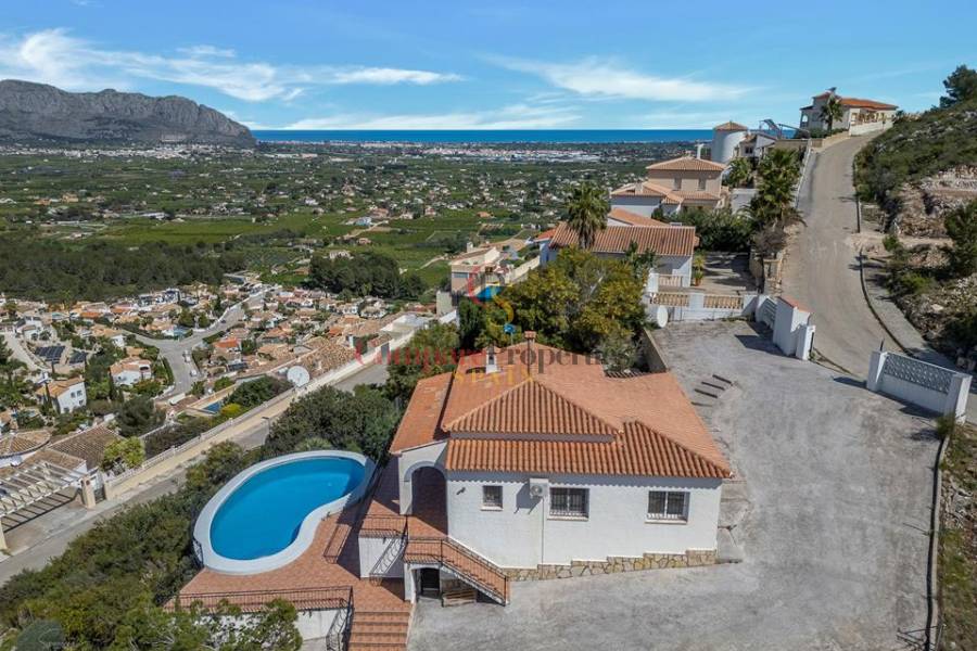 Sale - Villa - Pedreguer - 