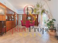 Venta - Villa - Albir