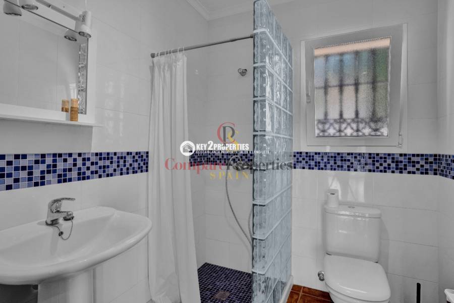 Sale - Villa - Orba Valley - Orba