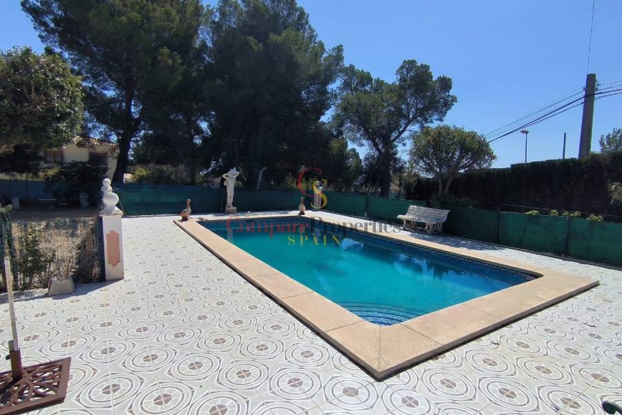 Sale - Villa - La Nucia