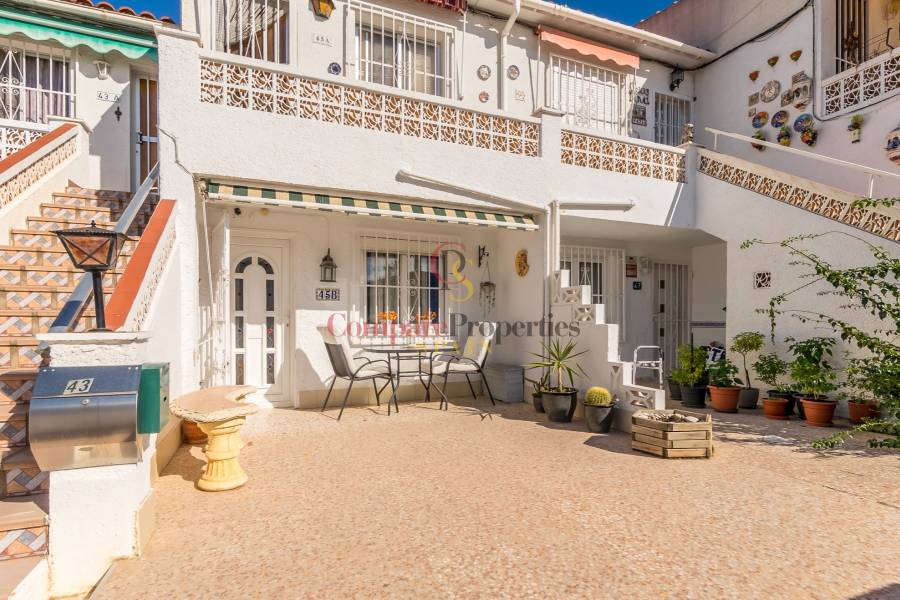 Sale - Apartment - Albir