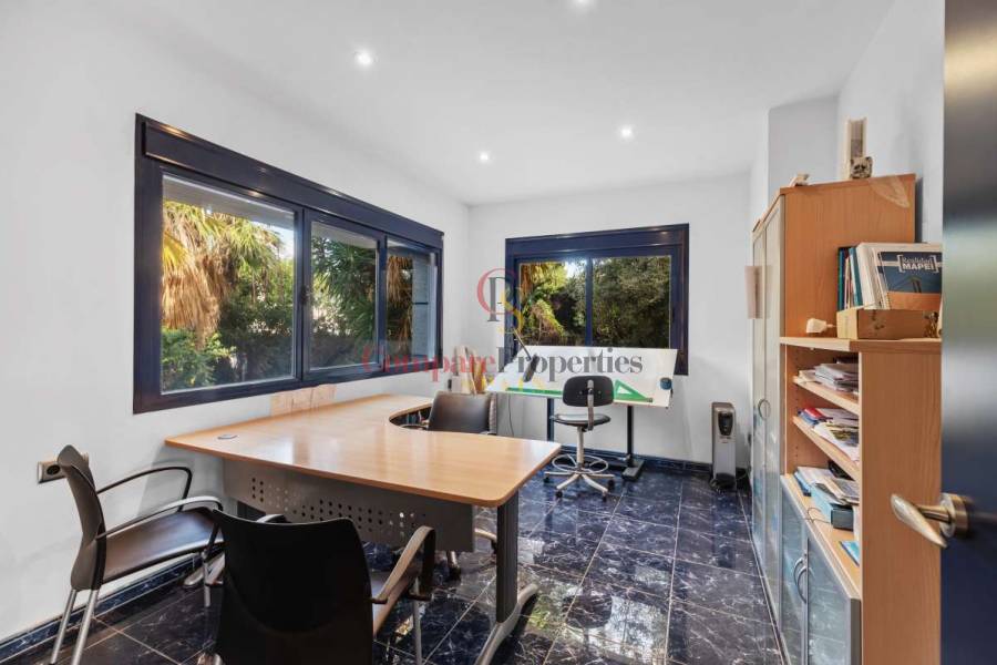 Sale - Villa - Calpe