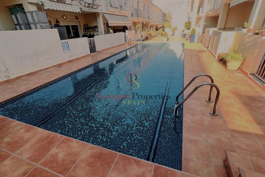 Sale - Bungalow - Orba Valley - Casco urbano