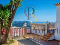 Sale - Villa - Oltamar