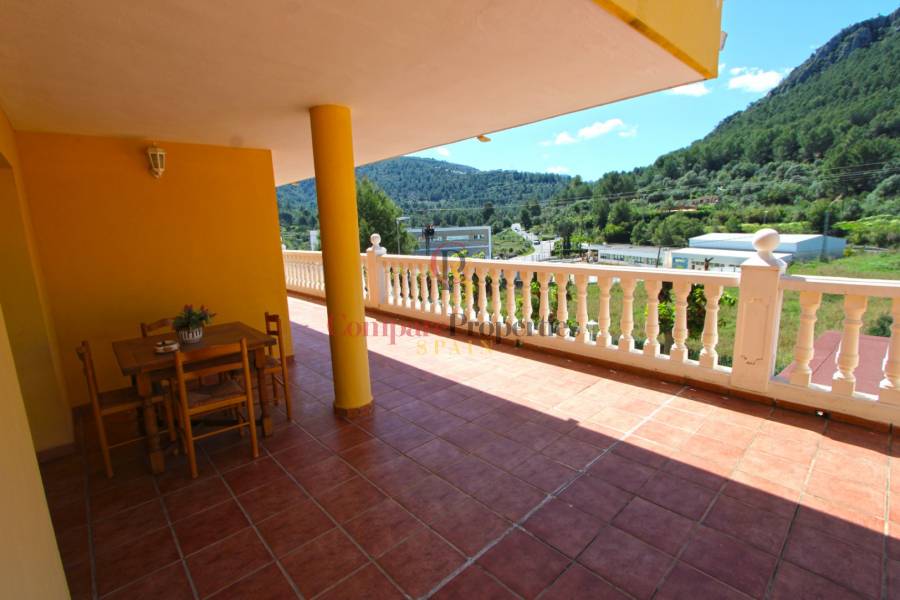 Verkoop - Villa - Orba Valley - Orba