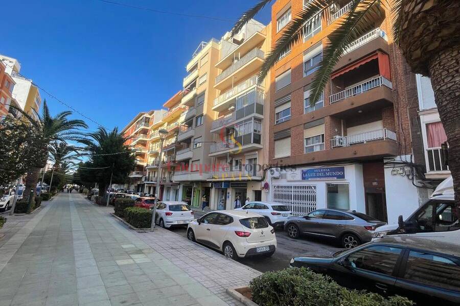 Sale - Apartment - Dénia - 