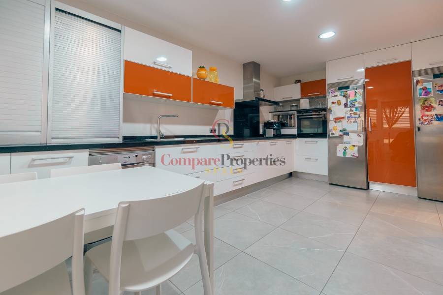 Venta - Villa - Benidorm