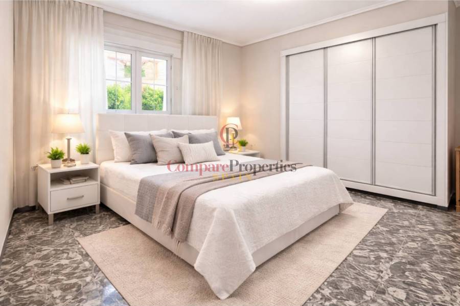 Sale - Apartment - Oliva - 